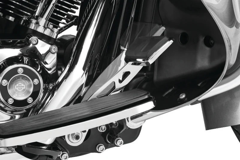 Kuryakyn Girder Extended Brake Pedal 14 and Up With Fairing Lowers Chrome - Image 3