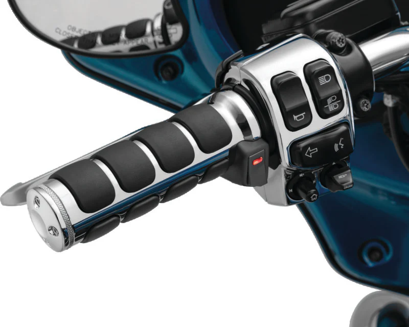 Kuryakyn Heated ISO Grips Throttle-By-Wire Chrome - Image 2