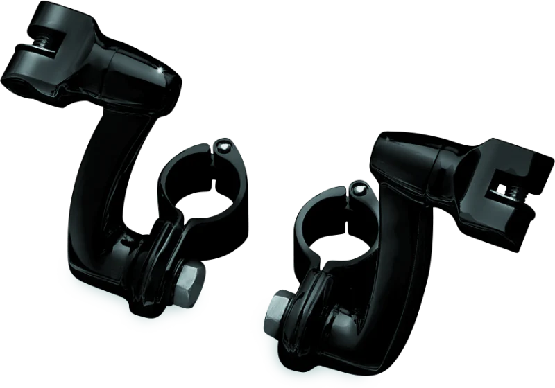 Kuryakyn Longhorn Offset Peg Mounts With 1-1/4inch Clamp Black