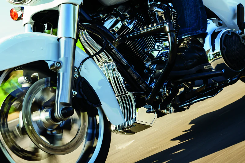 Kuryakyn Oil Cooler Cover Chrome - Image 2