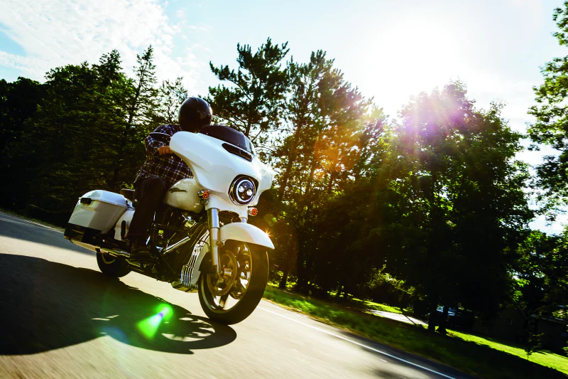 Kuryakyn Oil Cooler Cover Chrome - Image 5