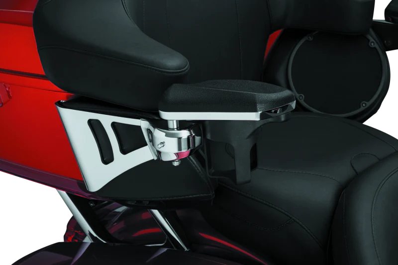 Kuryakyn Passenger Armrests 14-Up Touring and Tri Glide Chrome - Image 2