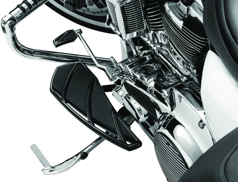 Kuryakyn Phantom Floorboards for Harley-Davidson Black - Image 2