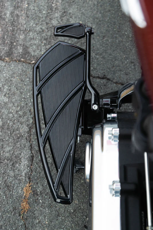 Kuryakyn Phantom Floorboards for Harley-Davidson Black - Image 2