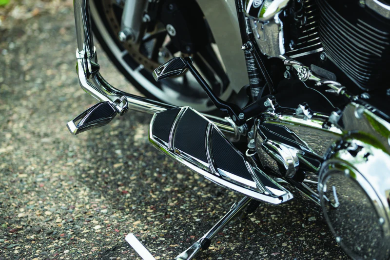 Kuryakyn Phantom Floorboards for Harley-Davidson Chrome - Image 3