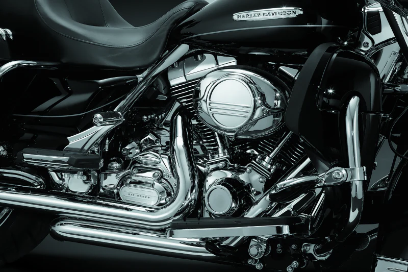 Kuryakyn Rear Cylinder Base Cover 09-16 Touring Models - Image 2