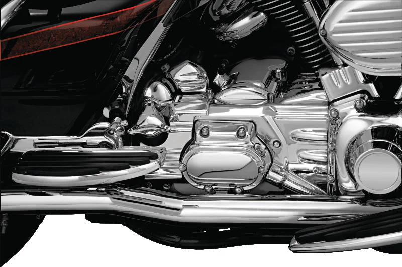 Kuryakyn Rear Cylinder Base Cover For 02-06 Touring Models Chrome - Image 2