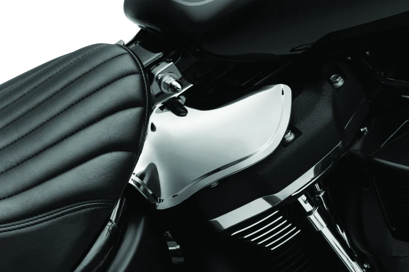 Kuryakyn Saddle Shields Heat Deflectors 18-Up Softail Models Smoke - Image 2