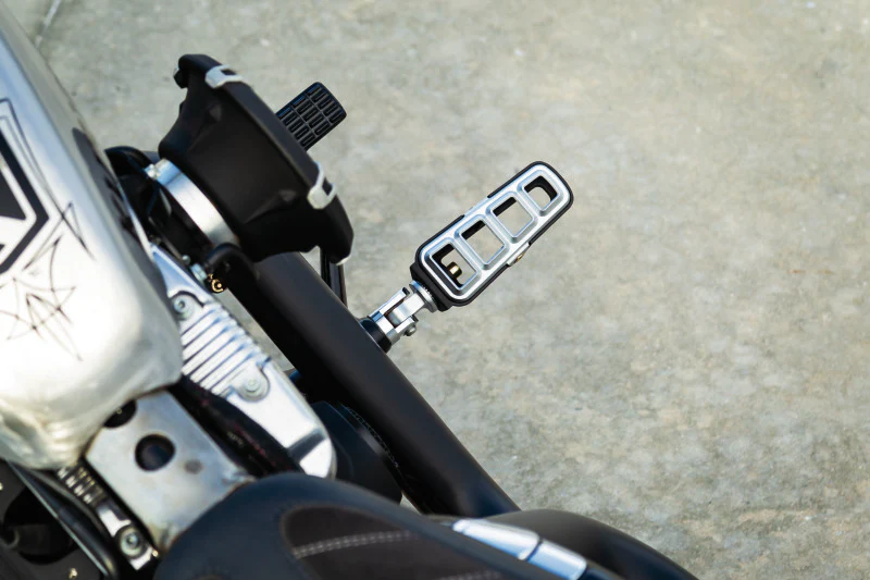 Kuryakyn Splined Peg Adapter Silver - Image 3