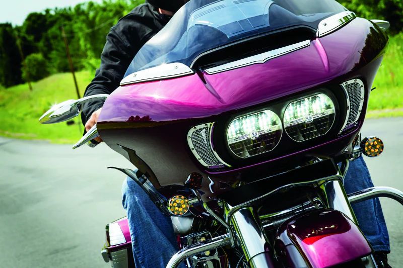 Kuryakyn Windshield Side Trims Chrome - Image 3