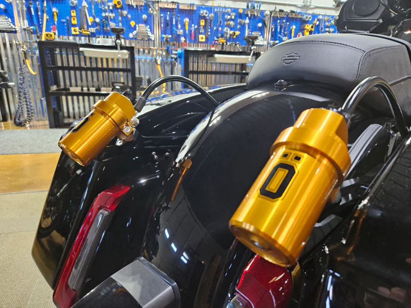 Ohlins 14-26  Harley FL Touring STX 36 Twin Blackline 13inShocks Min 250 lb – Max 575 lb - Image 3