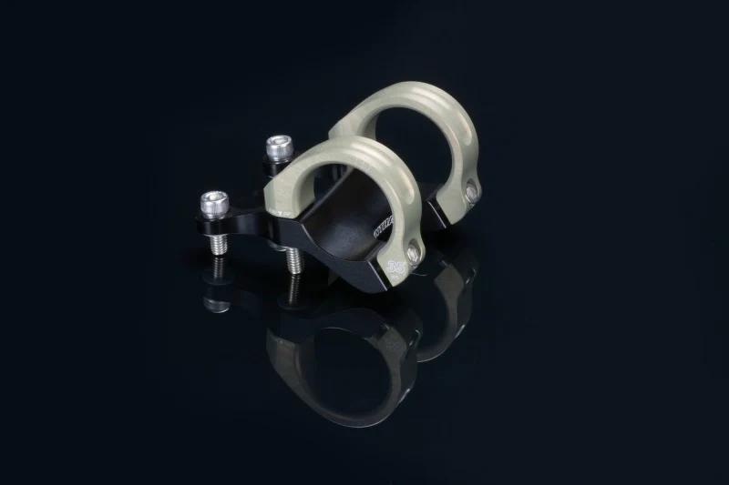 Renthal Integra 35 Handlebar Clamp 45 mm./ Zero Rise - Image 2