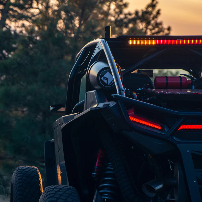 Rigid Industries 28in Chase Light Bar Universal - Rear Facing 27 Mode 5 Color LED Light Bar - Image 9