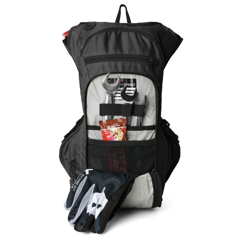 USWE Outlander Moto Hydration Pack 9L - Black - Image 2